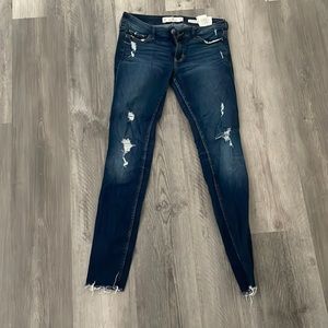 Hollister dark blue ripped jeans